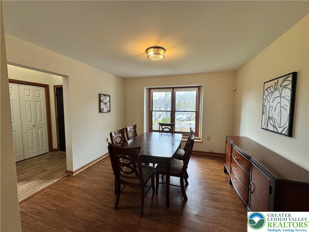 206 Rhapsody Road East Stroudsburg, PA 18301 - Photo 7 of 26 Dining Room