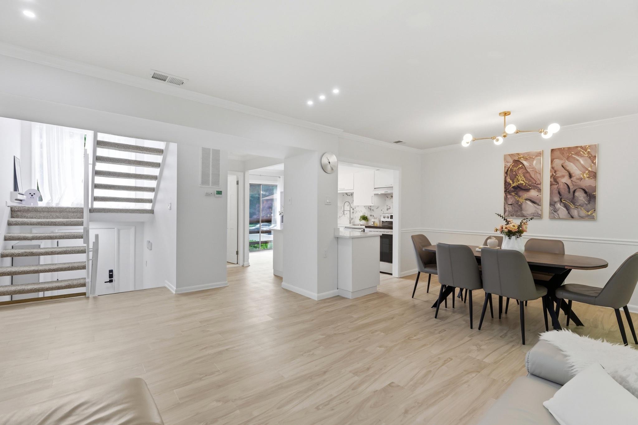 2260 Covent Gardens Court Reston, VA 20191 - Photo 12 of 42 Open-concept main-level