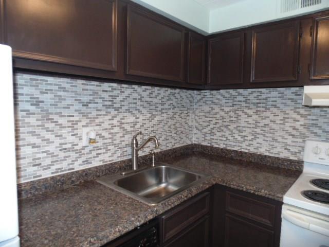 329 Ridge Point Circle, Unit 13C Bridgeville, PA 15017 - Photo 10 of 21