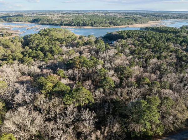 $1,264,500 | 3 Summit Plantation Road, Meggett, SC 29449
