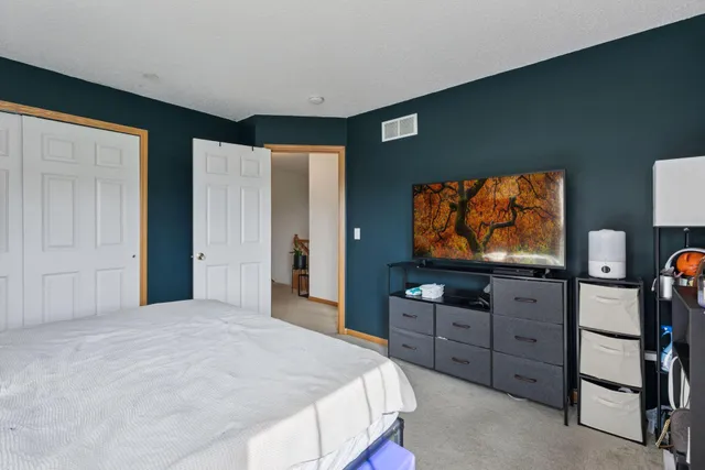 $344,900 | 1551 Coneflower Lane, Shakopee, MN 55379