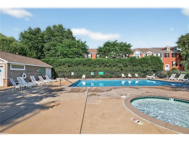 $344,900 | 1551 Coneflower Lane, Shakopee, MN 55379