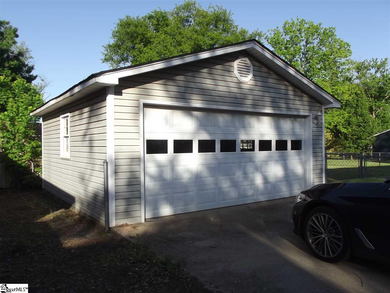 315 South Batesville Road Greer, SC 29650 - Photo 27 of 28 Gallery Image 27