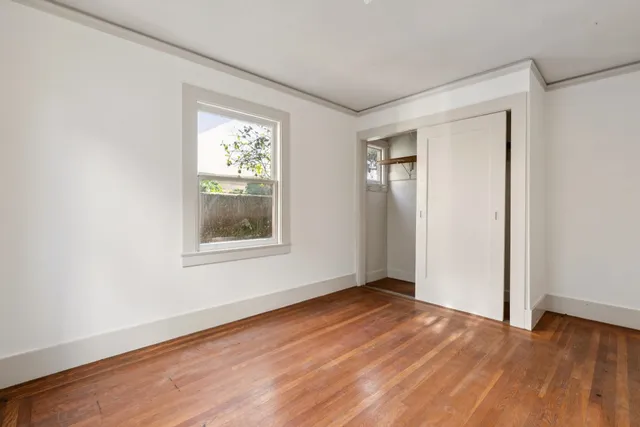 $999,000 | 830 Walker Avenue, Oakland, CA 94610