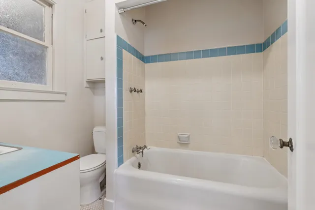 $999,000 | 830 Walker Avenue, Oakland, CA 94610