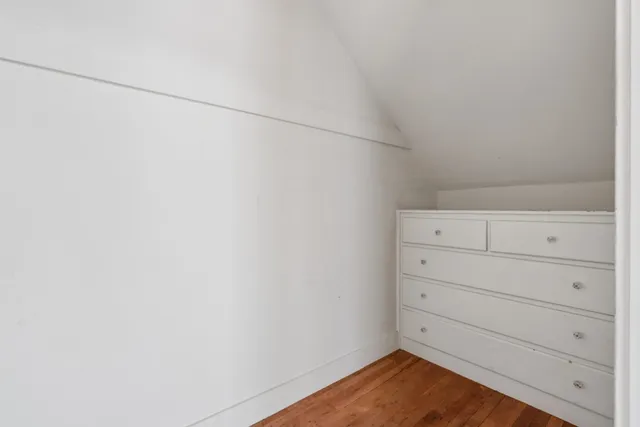 $999,000 | 830 Walker Avenue, Oakland, CA 94610