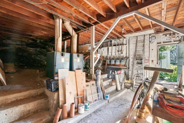 $999,000 | 830 Walker Avenue, Oakland, CA 94610