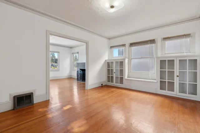 $999,000 | 830 Walker Avenue, Oakland, CA 94610