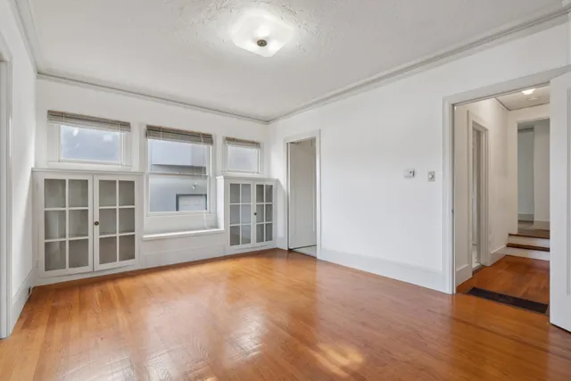 $999,000 | 830 Walker Avenue, Oakland, CA 94610