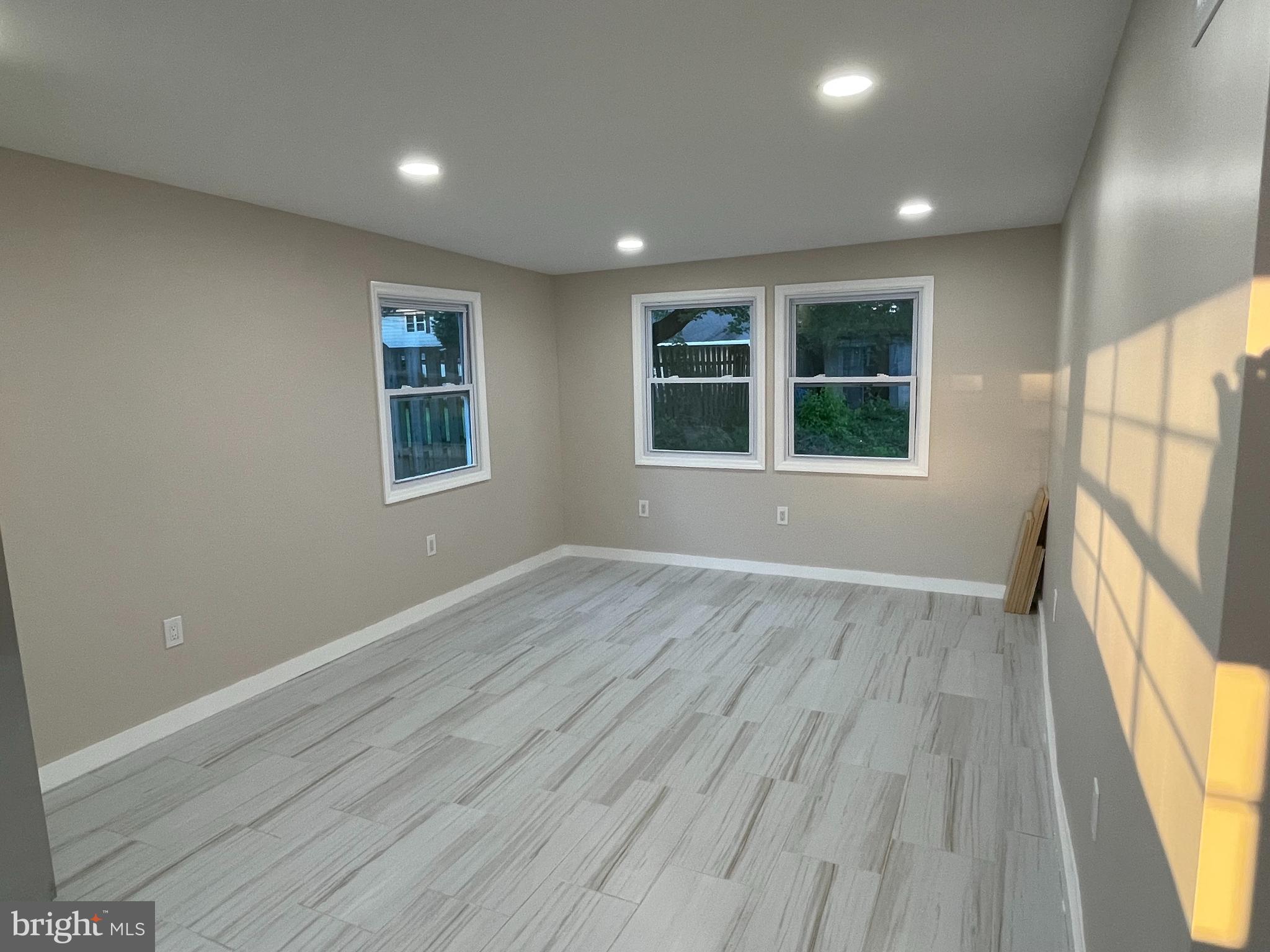 9224 Academy Road Philadelphia, PA 19114 - Photo 6 of 24 Gallery Image 6