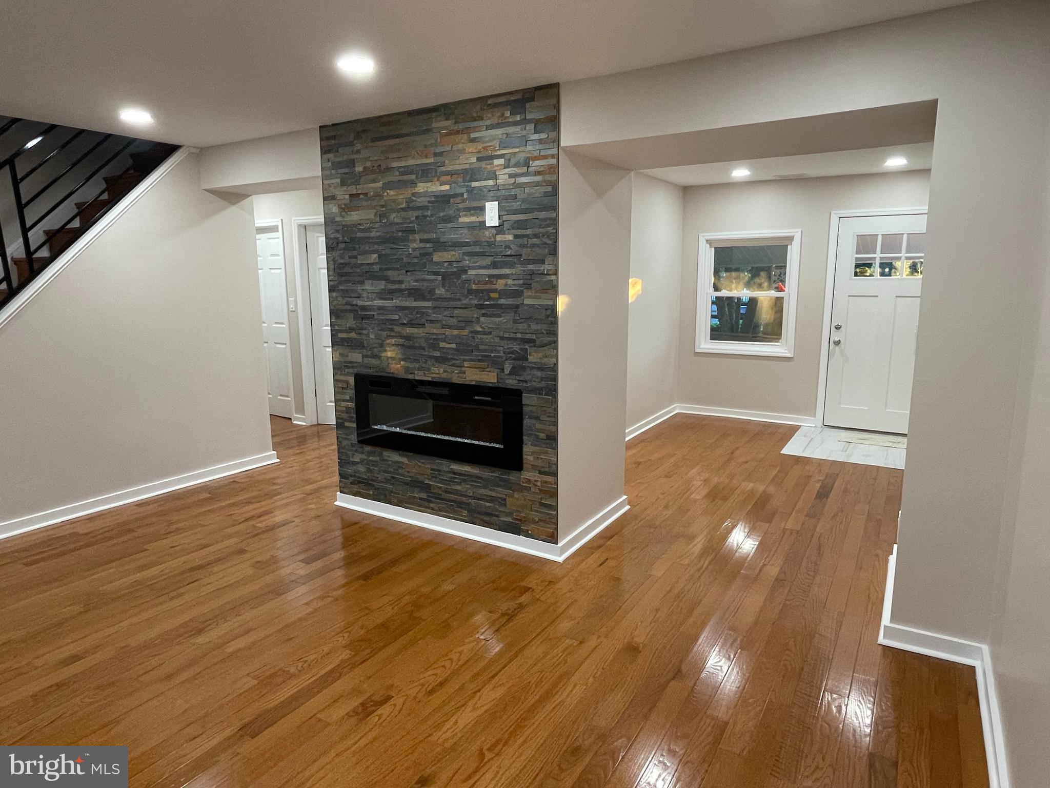 9224 Academy Road Philadelphia, PA 19114 - Photo 8 of 24 Gallery Image 8