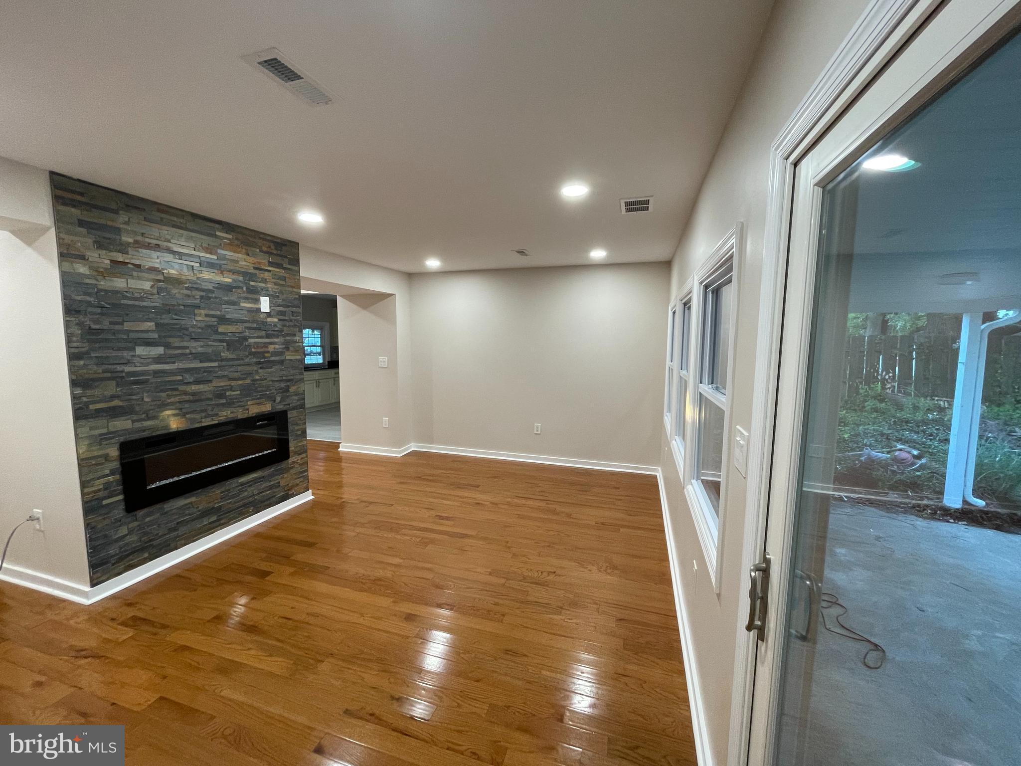 9224 Academy Road Philadelphia, PA 19114 - Photo 10 of 24 Gallery Image 10