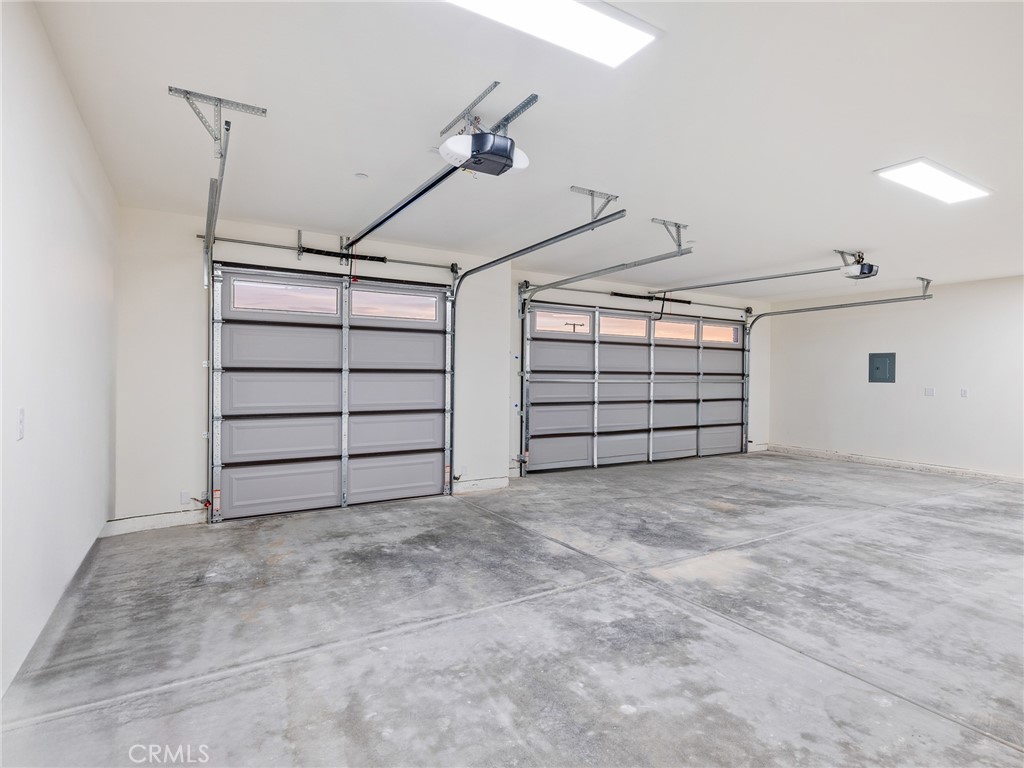 23842 Cahuilla Road Apple Valley, CA 92307 - Photo 28 of 39