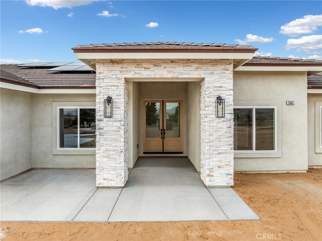 23842 Cahuilla Road Apple Valley, CA 92307 - Photo 3 of 39