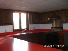 1714 North Hawthorne Road Marion, IN 46952 - Photo 6 of 10 Gallery Image 6