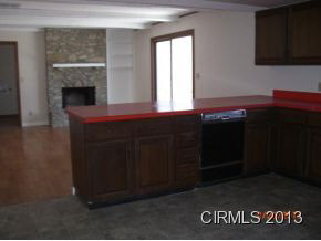 1714 North Hawthorne Road Marion, IN 46952 - Photo 9 of 10 Gallery Image 9
