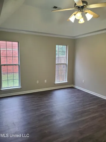 $299,900 | 7655 Delta Lakes Boulevard, Walls, MS 38680