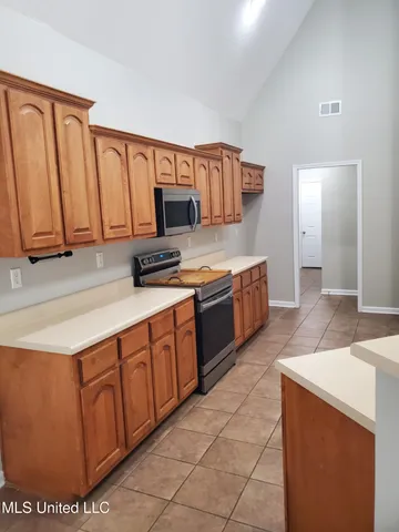 $299,900 | 7655 Delta Lakes Boulevard, Walls, MS 38680