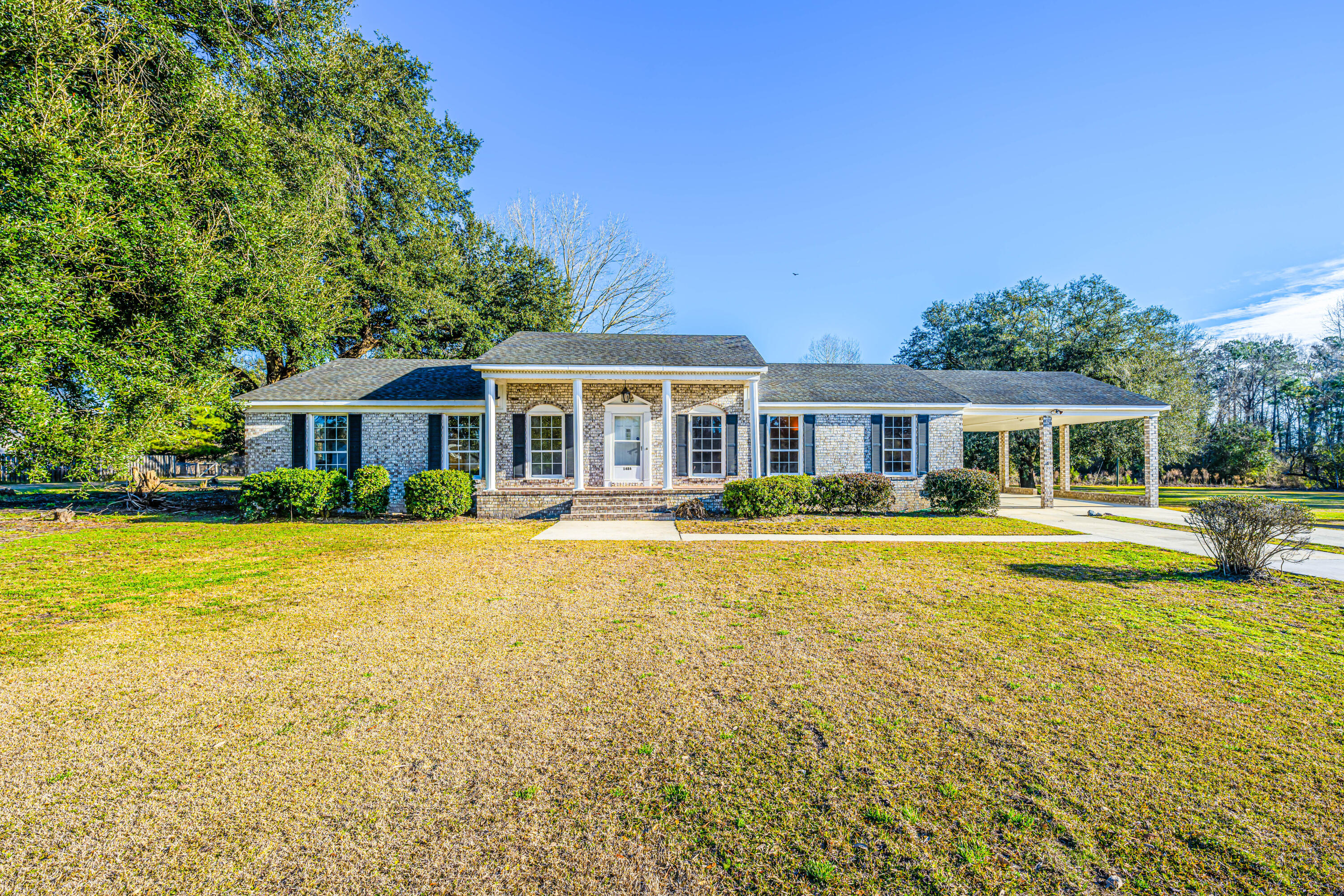 1486 Highway 61 Ridgeville, SC 29472 - Photo 1 of 38 DSC_6923