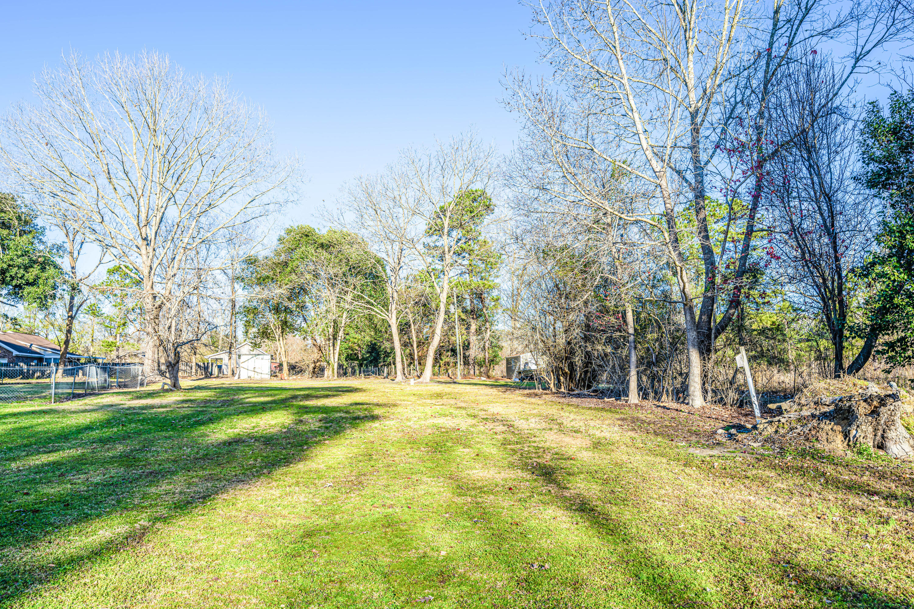 1486 Highway 61 Ridgeville, SC 29472 - Photo 7 of 38 DSC_6903