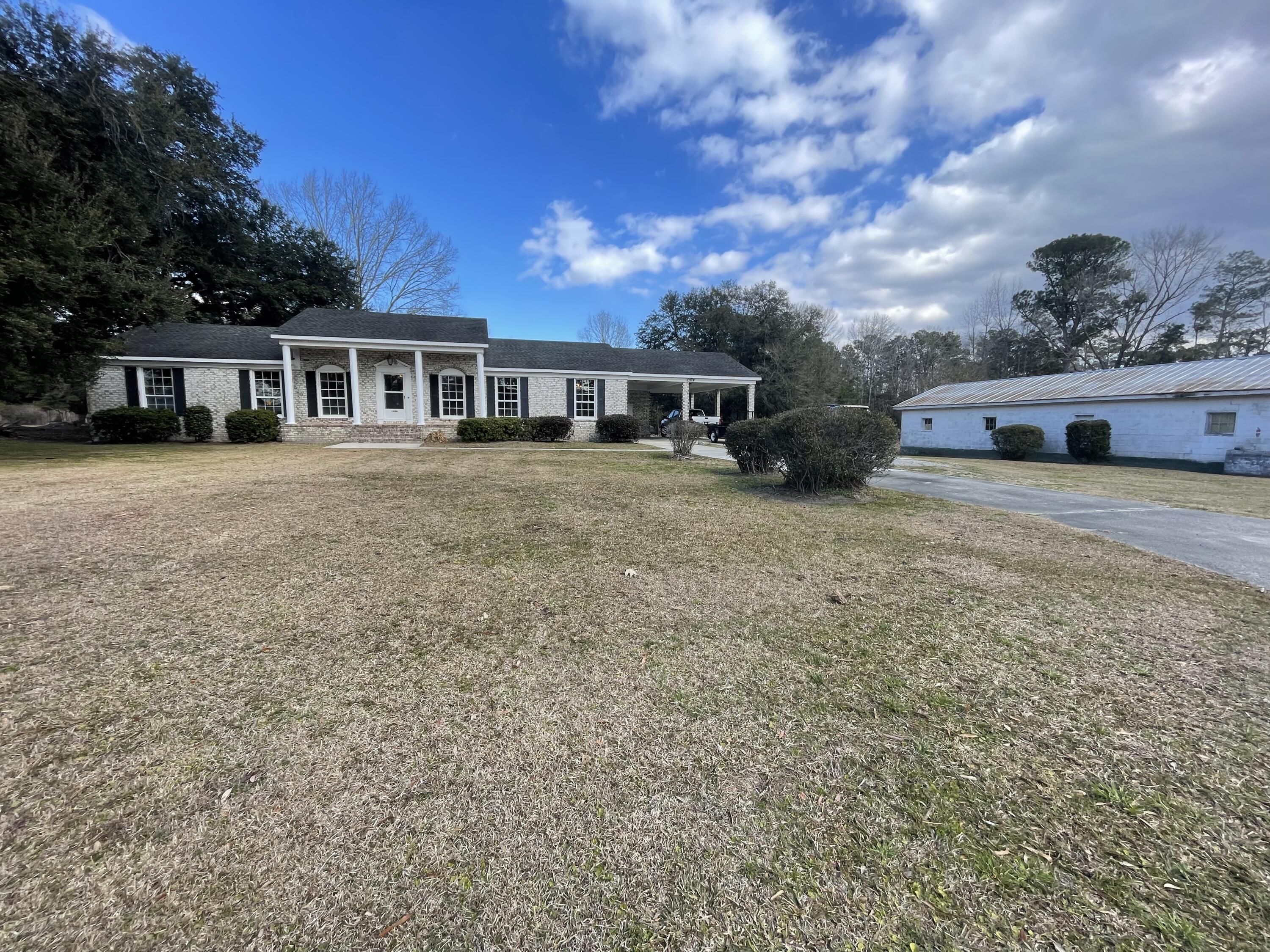 1486 Highway 61 Ridgeville, SC 29472 - Photo 9 of 38 IMG_8071