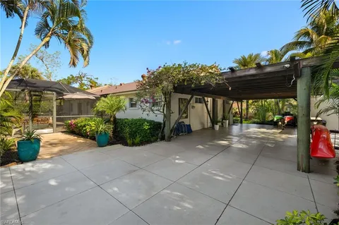 $749,000 | 27251 Elwood Drive, Bonita Springs, FL 34135