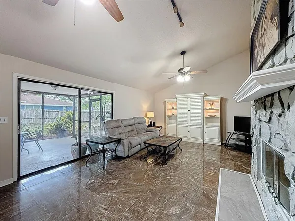 $239,900 | 16026 Surrey Drive, Hudson, FL 34667