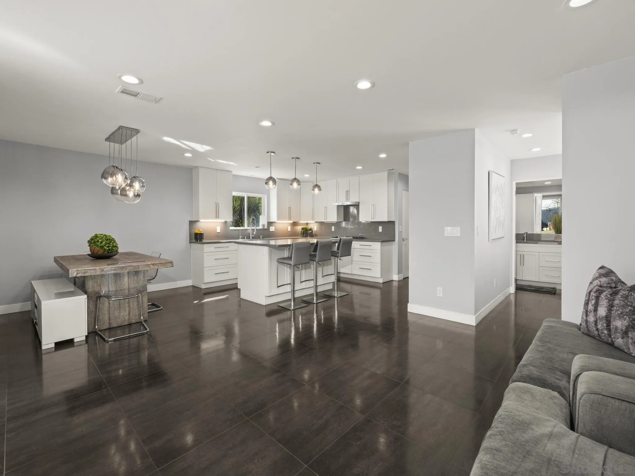 12815 Iola Way Poway, CA 92064 - Photo 9 of 57