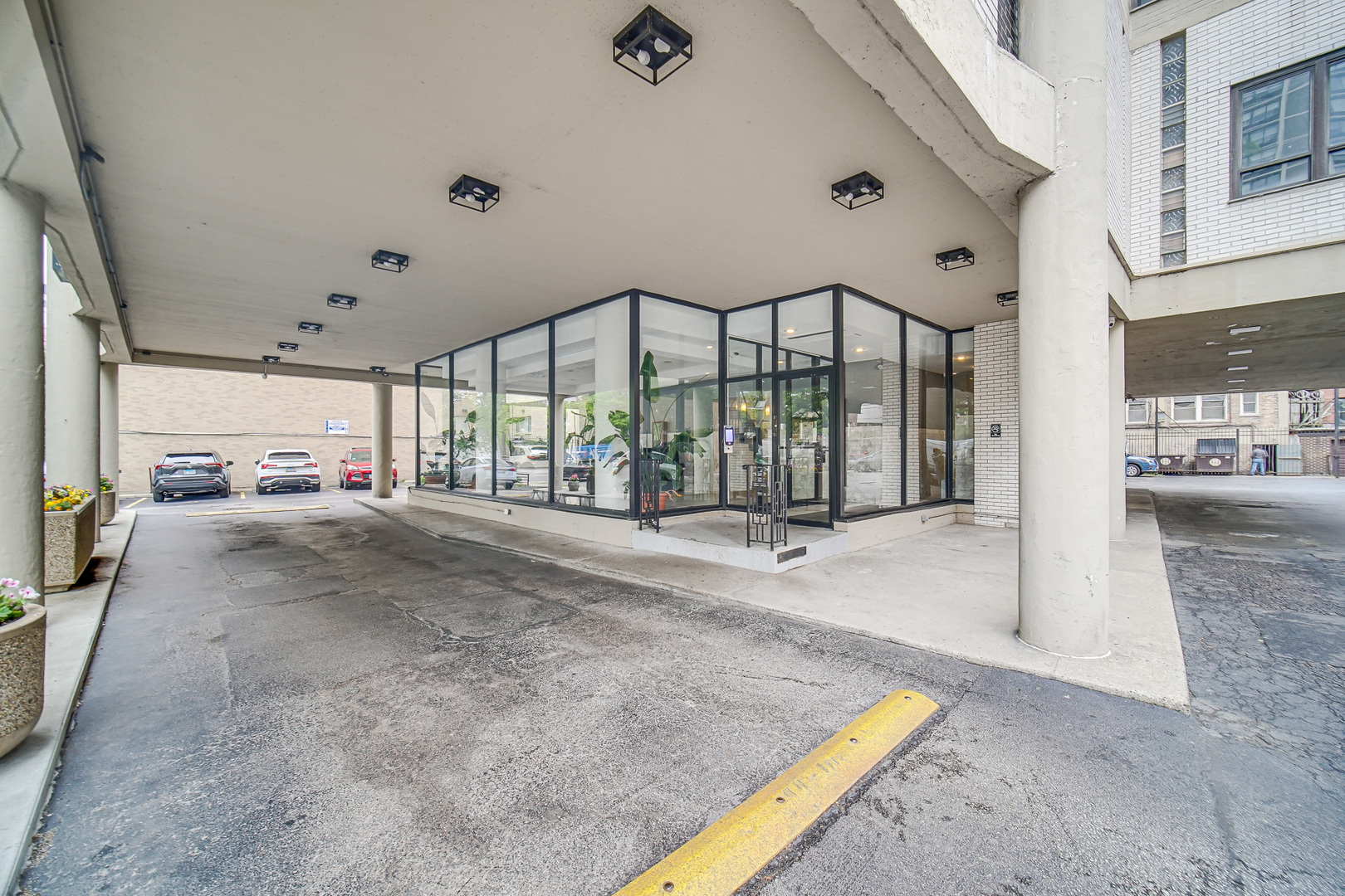 5740 North Sheridan Road, Unit 11A Chicago, IL 60660 - Photo 20 of 20