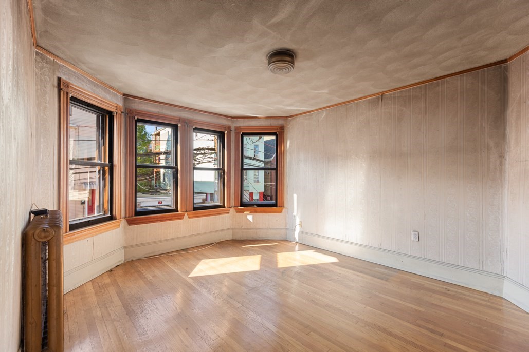 150 Falcon Street Boston, MA 02128 - Photo 17 of 26 Gallery Image 17