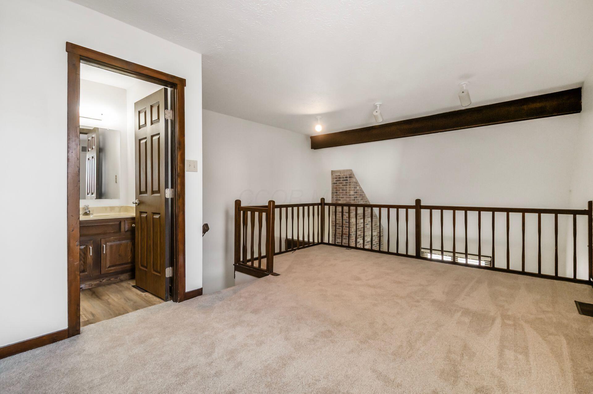 432 Edinburgh Road Dublin, OH 43017 - Photo 15 of 20 Attached Full Bath