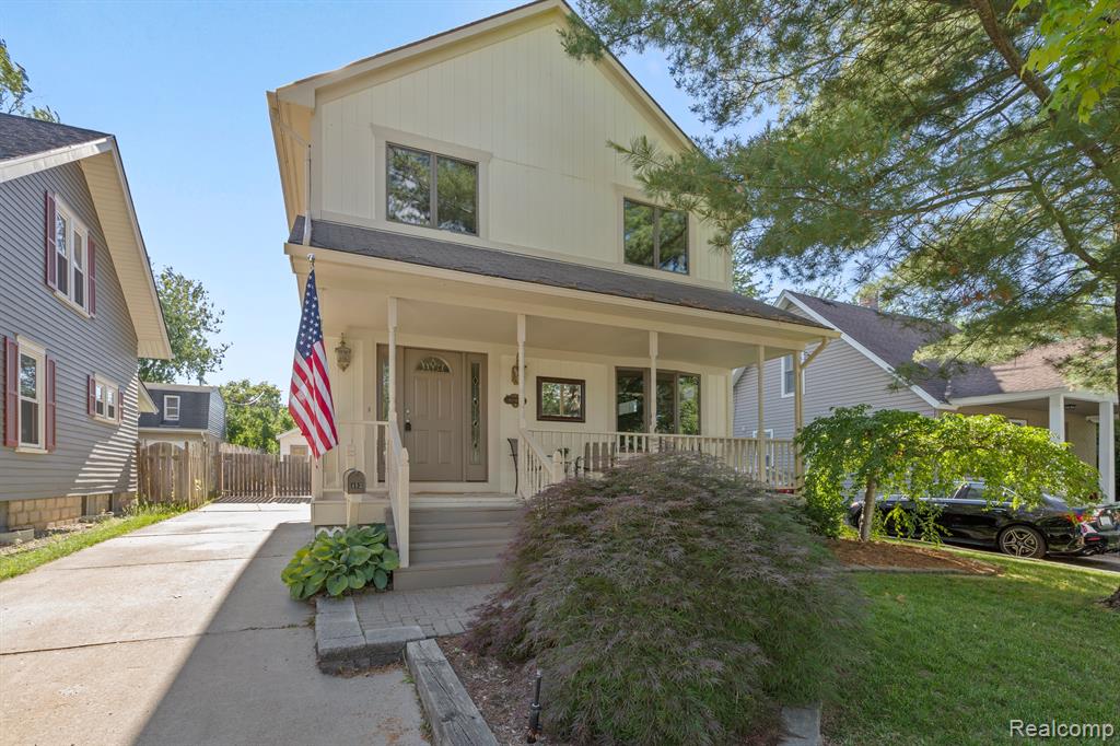 403 Taylor Avenue Rochester, MI 48307 - Photo 1 of 34