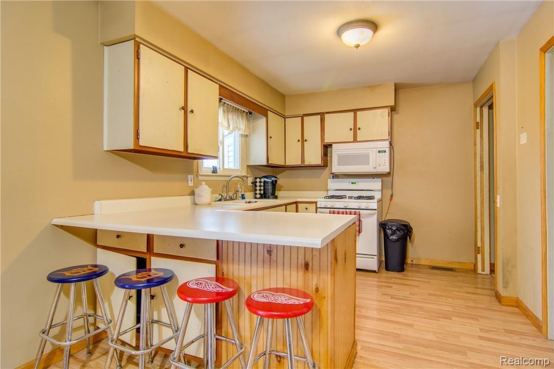 2950 Demode Road Holly, MI 48442 - Photo 6 of 23 _DSC0250Enfused.jpg