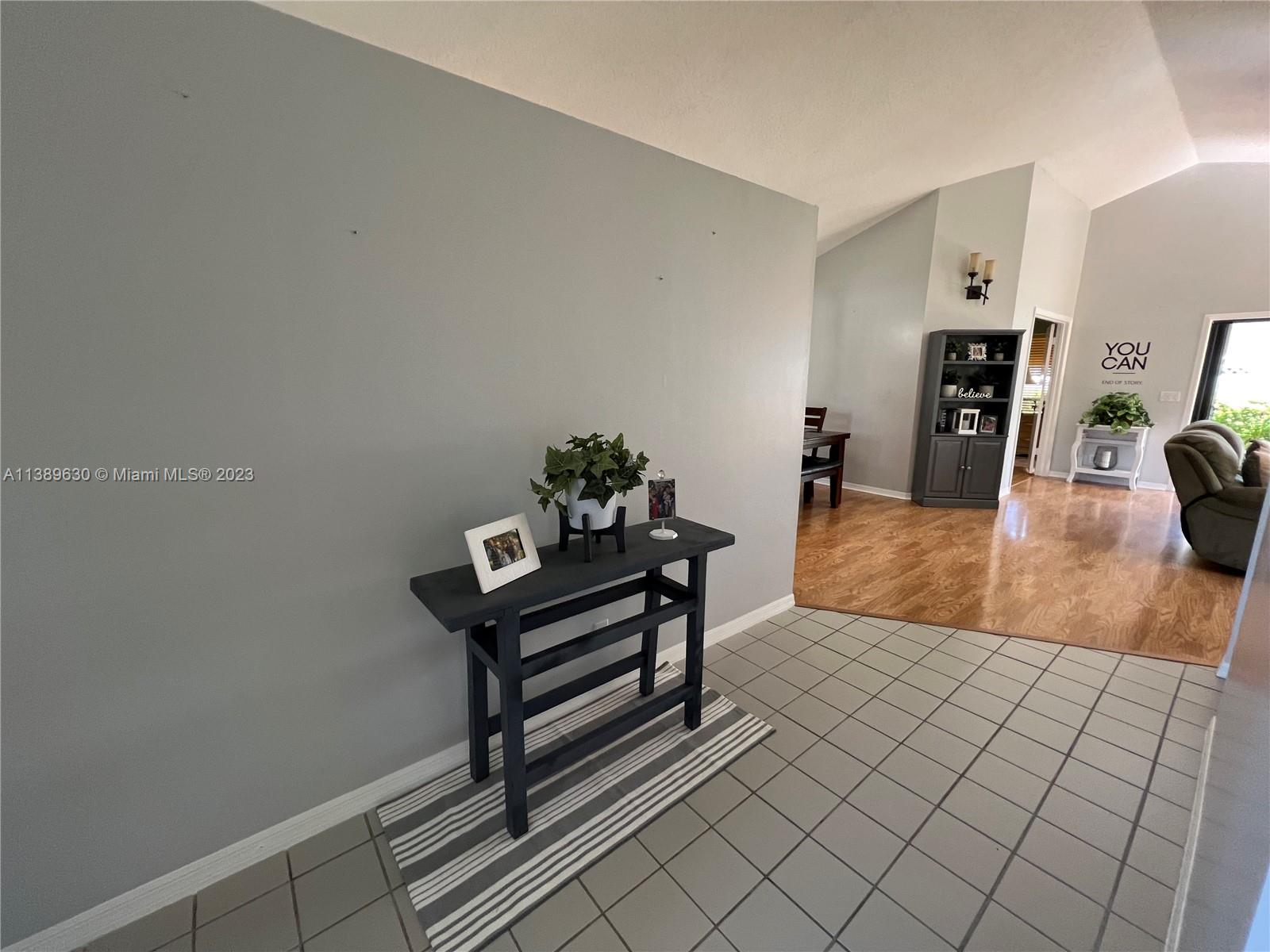 6159 Dimond Street Jupiter, FL 33458 - Photo 15 of 26 a living room with furniture