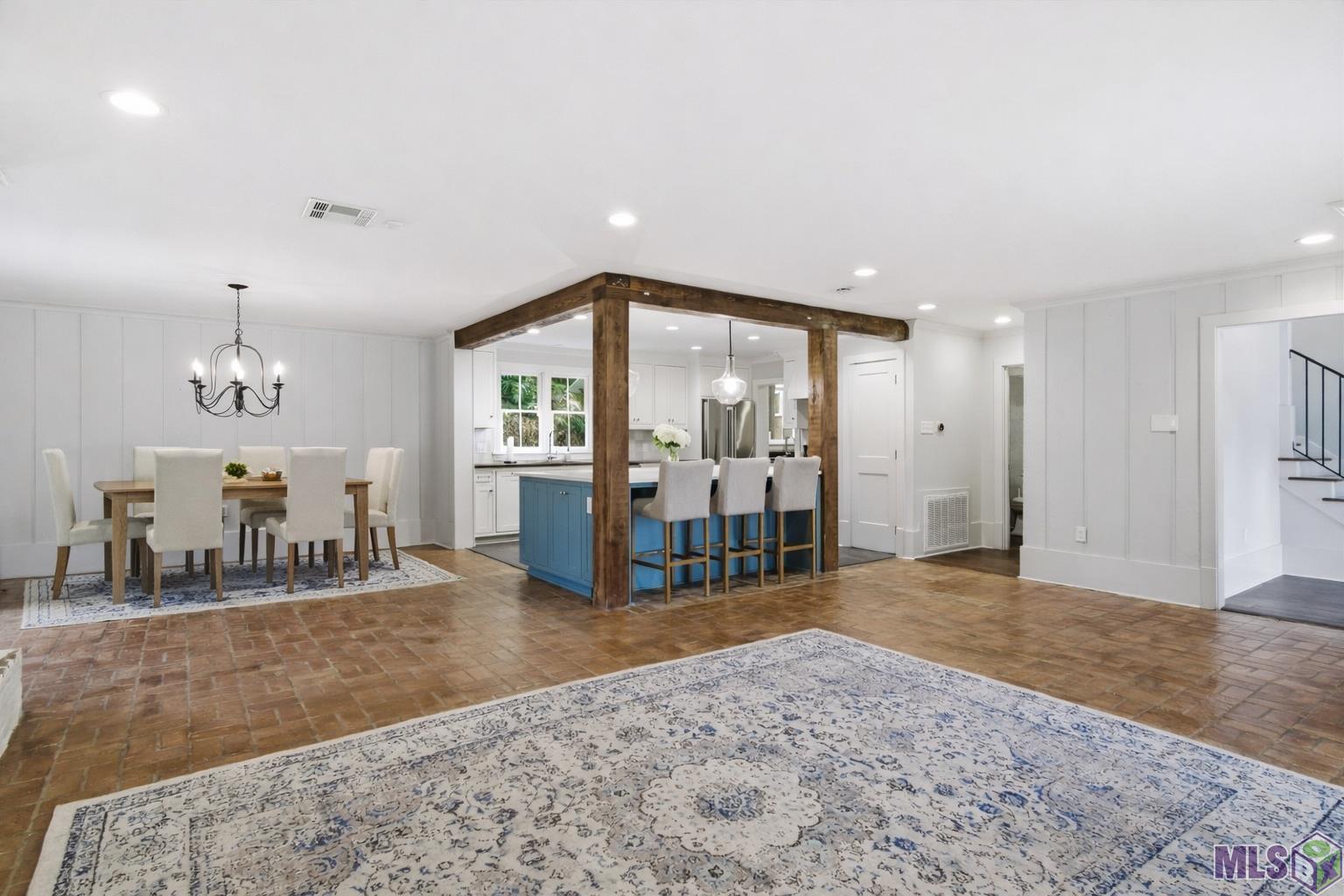 2424 Broussard Street Baton Rouge, LA 70808 - Photo 8 of 36 virtually staged dining