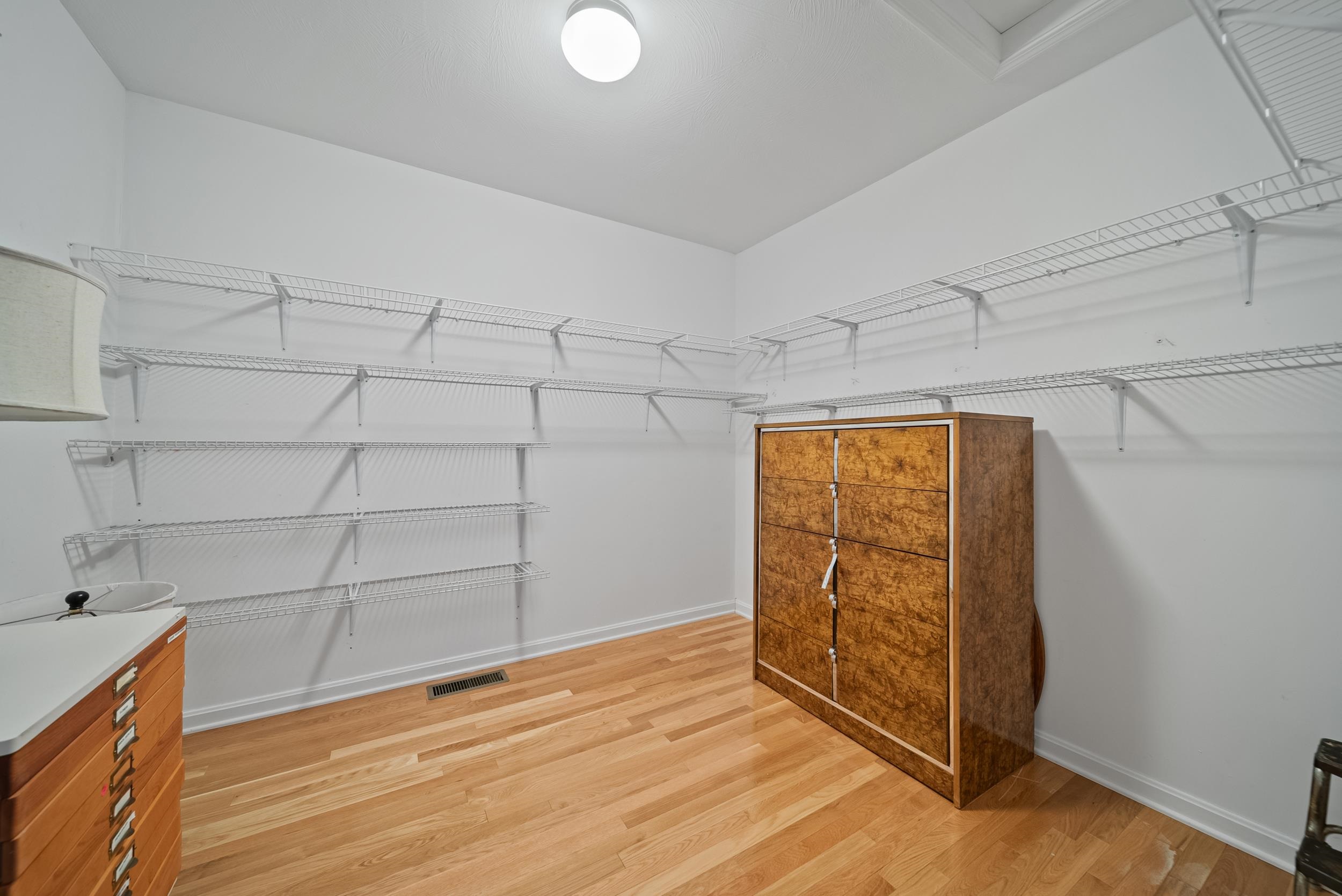 74 Pleasant Street Windham, NH 03087 - Photo 28 of 37