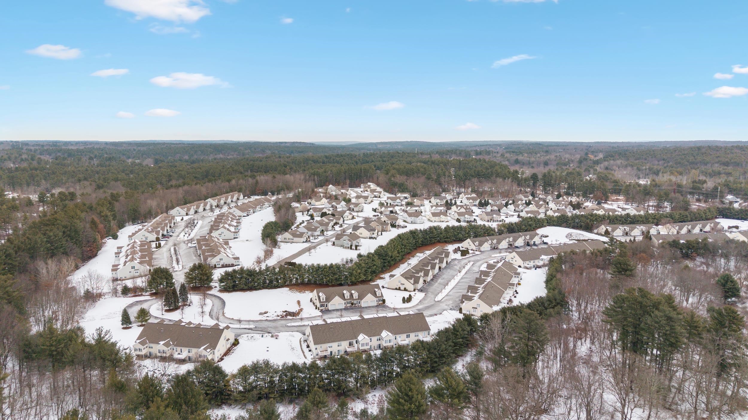 74 Pleasant Street Windham, NH 03087 - Photo 34 of 37