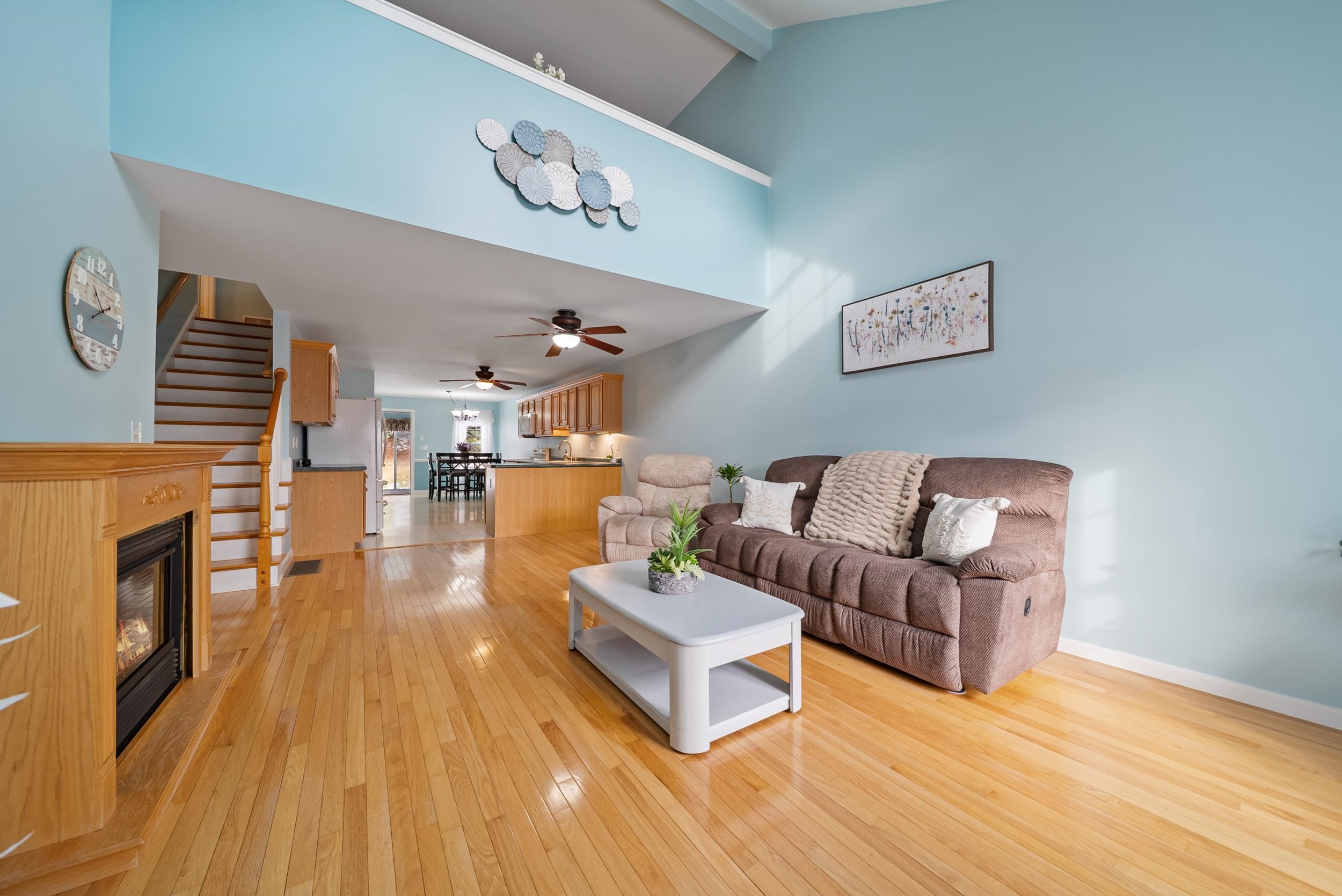 74 Pleasant Street Windham, NH 03087 - Photo 6 of 37