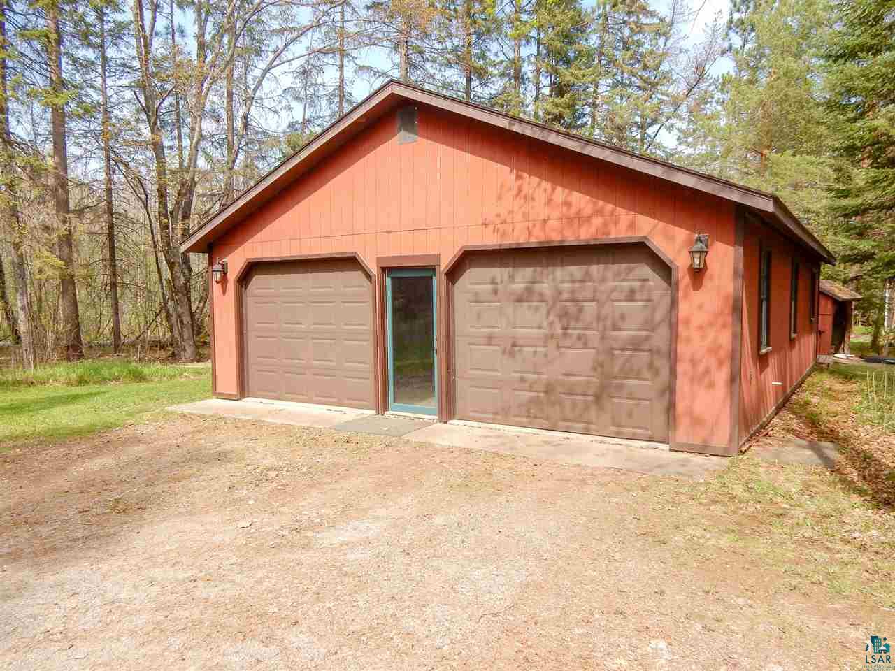4916 Jean Duluth Road Duluth, MN 55804 - Photo 2 of 24 4-car detached garage