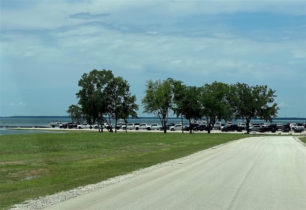 3950 Fm 47 Wills Point Wills Point, TX 75169 - Photo 12 of 16 a view of a golf course with a lake