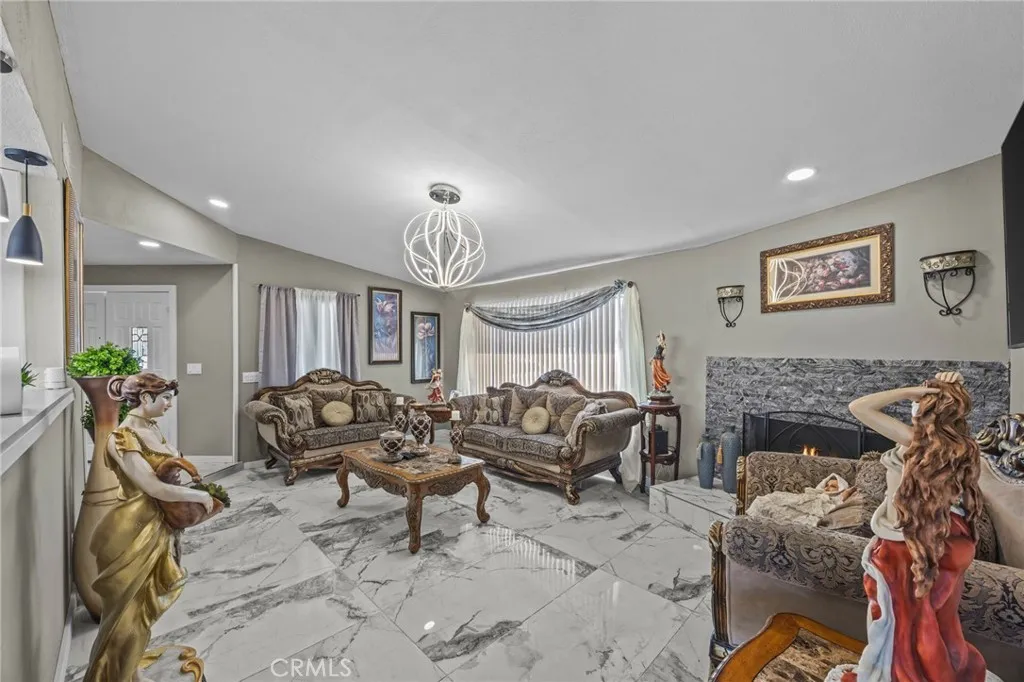 13288 Choco Road Apple Valley, CA 92308 - Photo 15 of 47