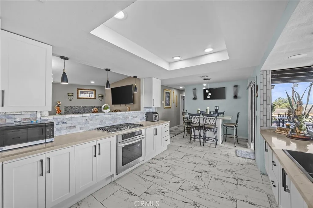 13288 Choco Road Apple Valley, CA 92308 - Photo 20 of 47