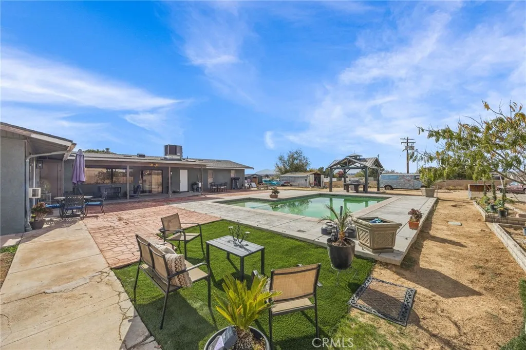 13288 Choco Road Apple Valley, CA 92308 - Photo 38 of 47