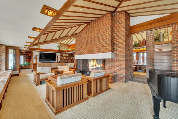 $7,985,000 | 5140 Turtle Pointe Drive, Ann Arbor, MI 48105