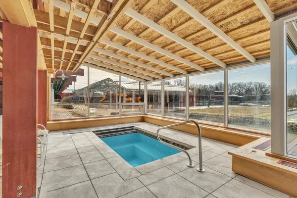 $7,985,000 | 5140 Turtle Pointe Drive, Ann Arbor, MI 48105