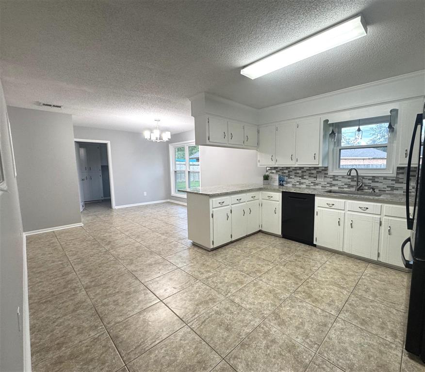 20 Pinewood Drive Sulphur, LA 70663 - Photo 8 of 23