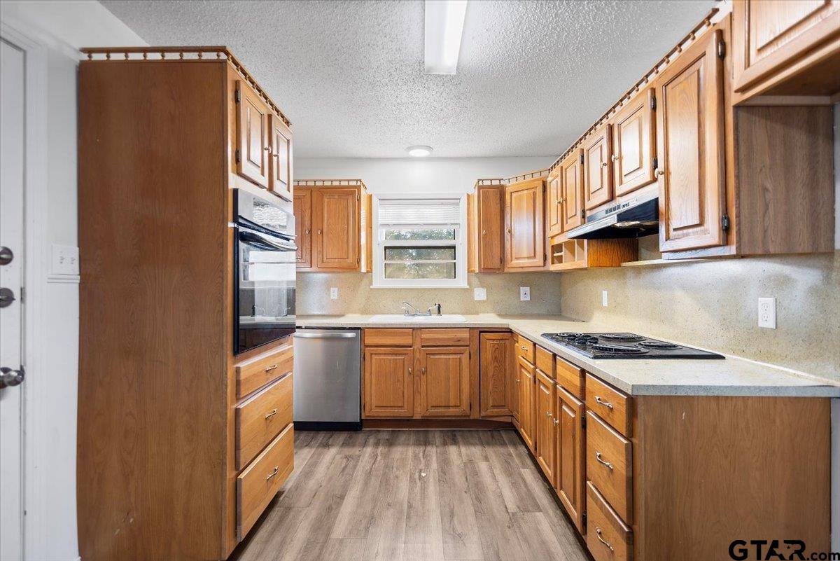 2228 Sampson Place Tyler, TX 75701 - Photo 11 of 23