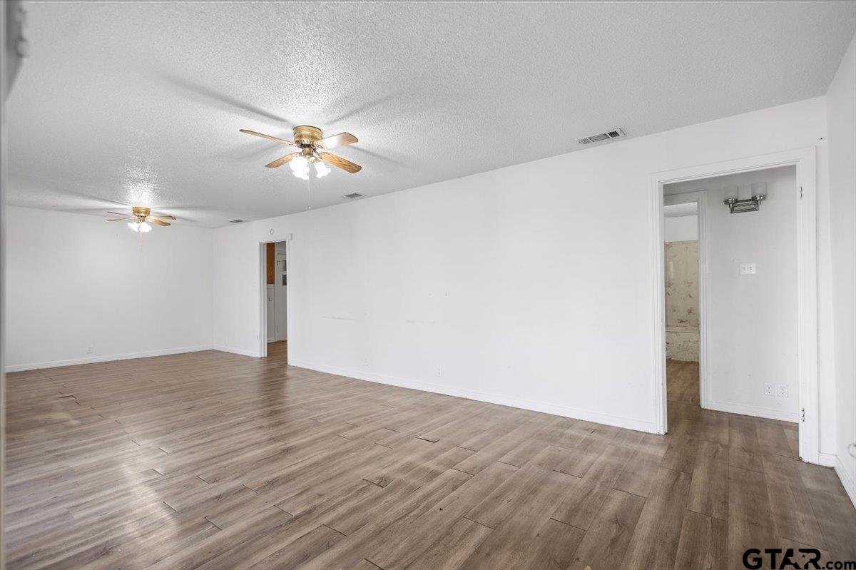 2228 Sampson Place Tyler, TX 75701 - Photo 5 of 23