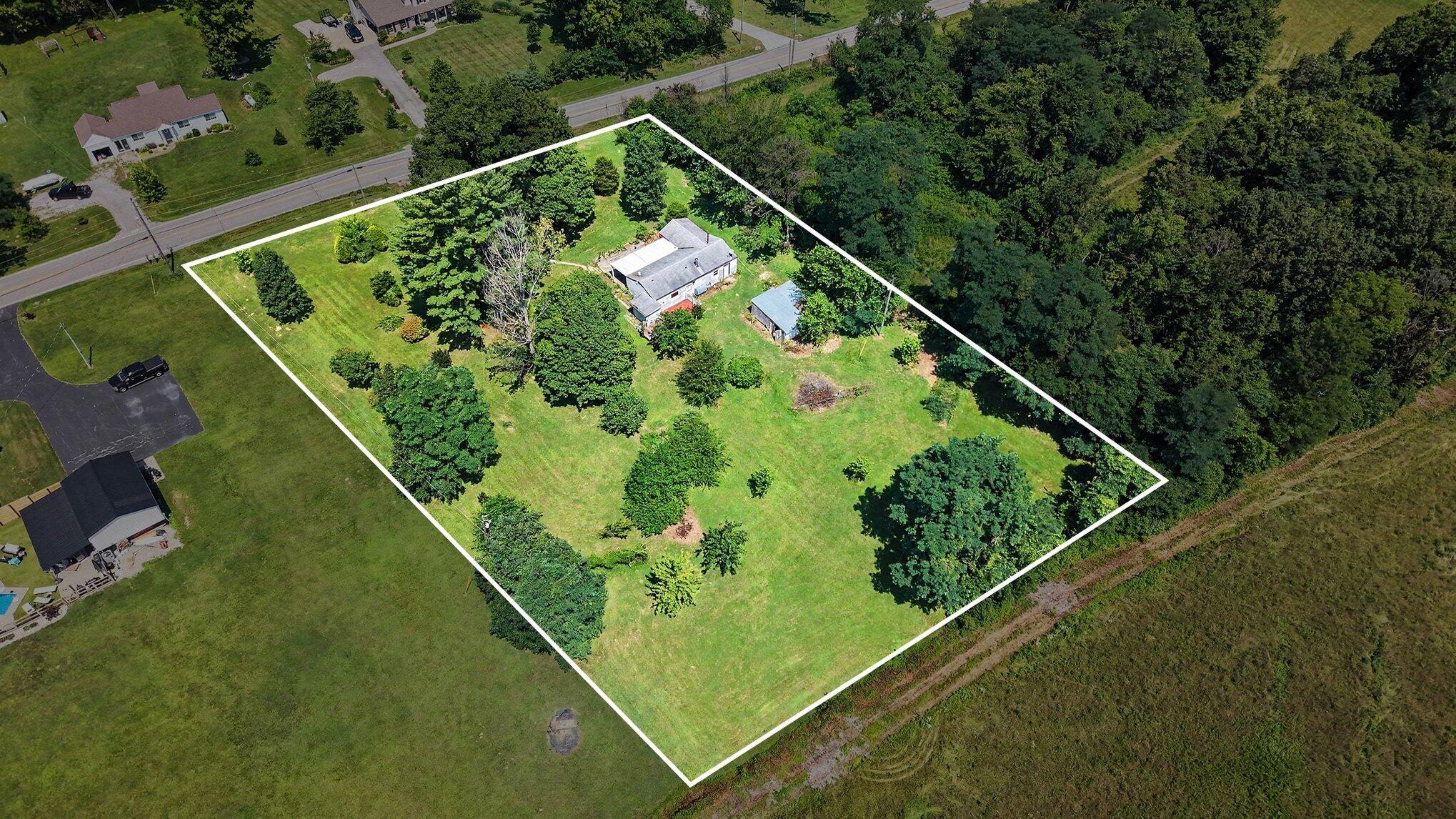 9868 Camp Ernst Road Union, KY 41091 - Photo 1 of 32 019_file_8871