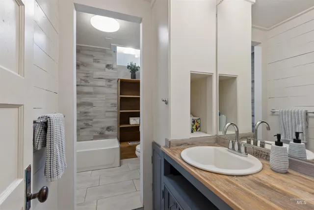 $680,000 | 712 North 4th Street, Parma, ID 83660